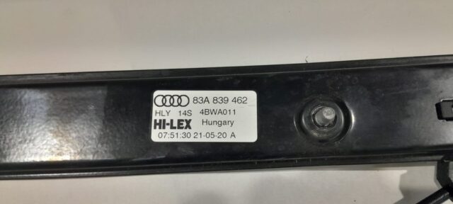 Стеклоподъемник Зад Прав AUDI Q3 83A839462 б/у