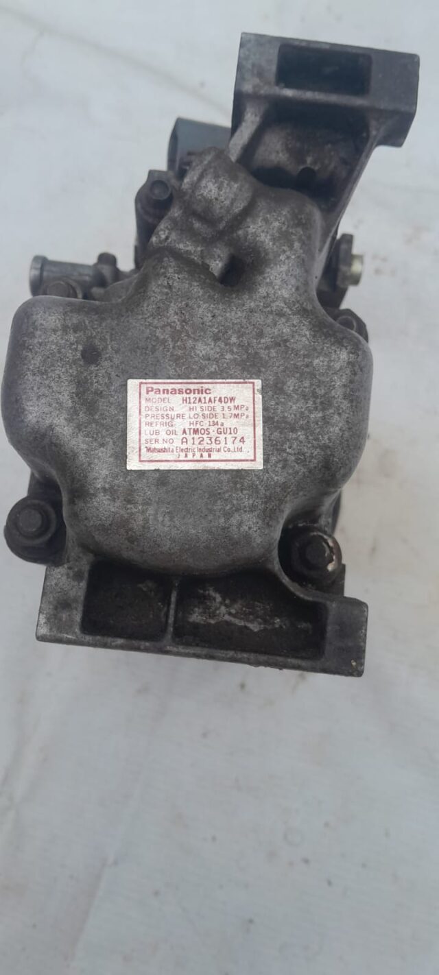 Компрессор кондиционера Mazda6 GG MAZDA h12a1af4dw б/у