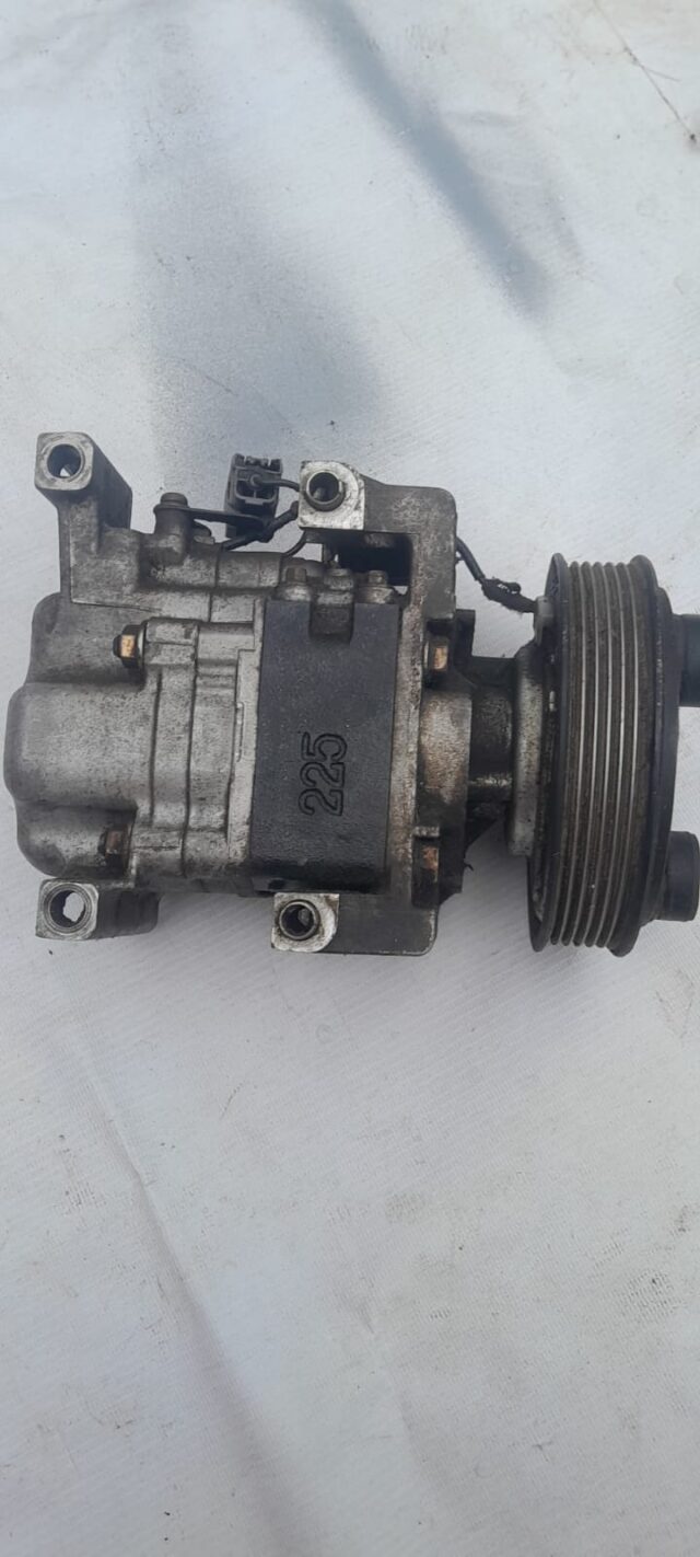 Компрессор кондиционера Mazda6 GG MAZDA h12a1af4dw б/у