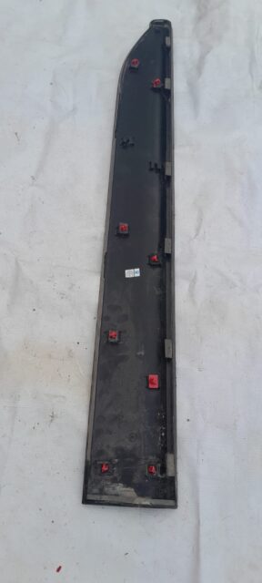 Накладка двери Перед Лев HYUNDAI CRETA 87723M0000 б/у