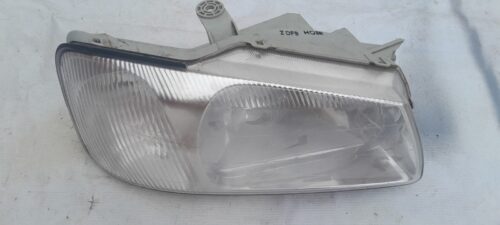 Фара Перед Прав HYUNDAI ACCENT 9212025020 б/у