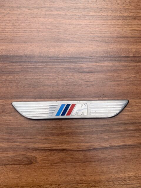 Накладка на порог Зад BMW X5 E70 7205265 б/у